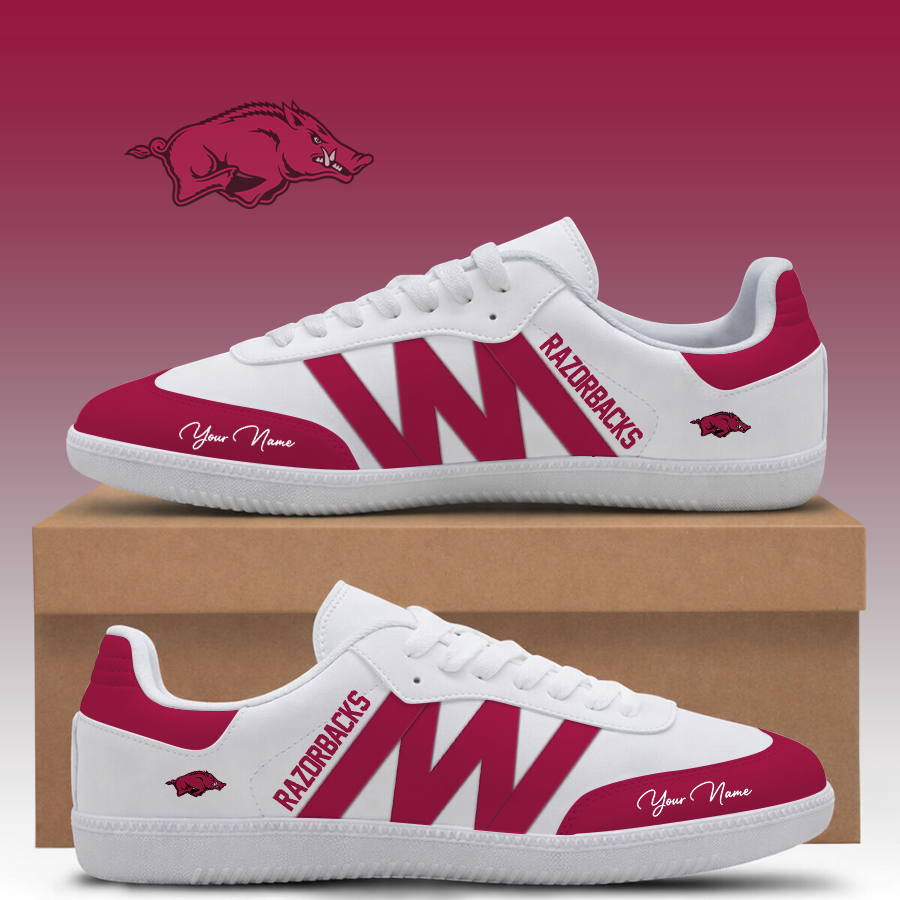 [FAN FAVORITE] NEW CUSTOMIZED NCAA FBS12 AKR ARKANSAS RAZORBACKS CLASSIC SNEAKERS